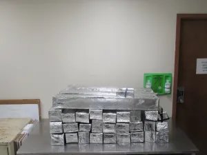 Decomisan más de 442 libras de metanfetaminas y 18 libras de heroína en Texas