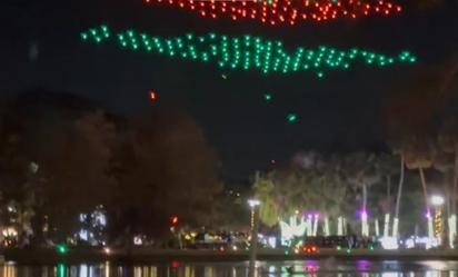 Niño es herido por dron caído durante espectáculo navideño en Orlando