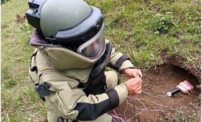 Decomisan arsenal, granadas y equipo táctico en Pantelhó, Chiapas