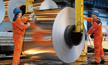 Biden bloquea venta de US Steel al japonés Nippon Steel