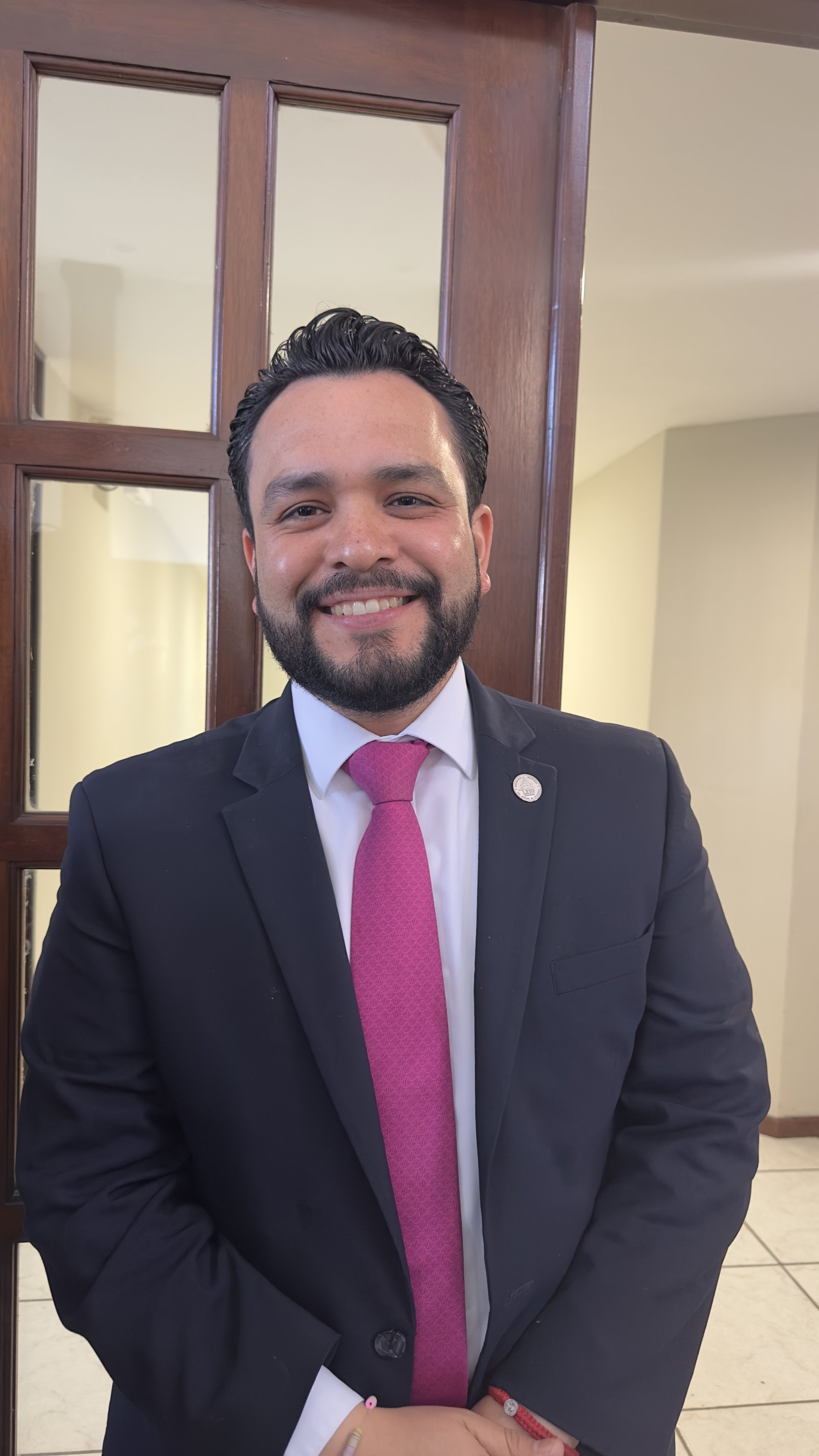 Manolo Jiménez : Luz Elena Morales señala que las políticas de Jiménez están consolidando a Coahuila como un estado próspero.