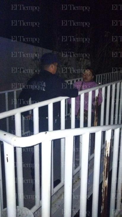 Policía Municipal auxilia a joven en crisis emocional en Monclova