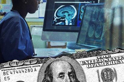 La inteligencia artificial iba a reducir los costos de salud, pero resulta que necesita de costosos seres humanos