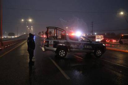 Cierran puentes en Saltillo por hielo y resguardan a vulnerables 