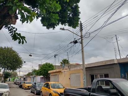 Avanzan acciones de ordenamiento con retiro de cableado