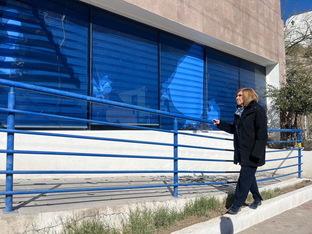 Vandalismo: Al parecer todos los daños se hicieron con un bate de béisbol.