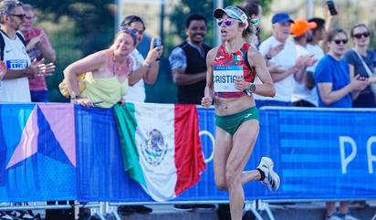  Citlali Moscote termina en quinto lugar del Medio Maratón de Sevilla