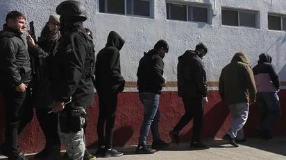 México recibe a 4,000 deportados en primera semana de Trump