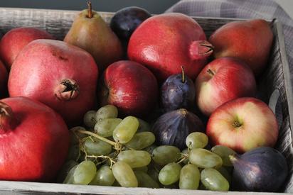 Descubre las 5 frutas que favorecen el tránsito intestinal y limpian el colon