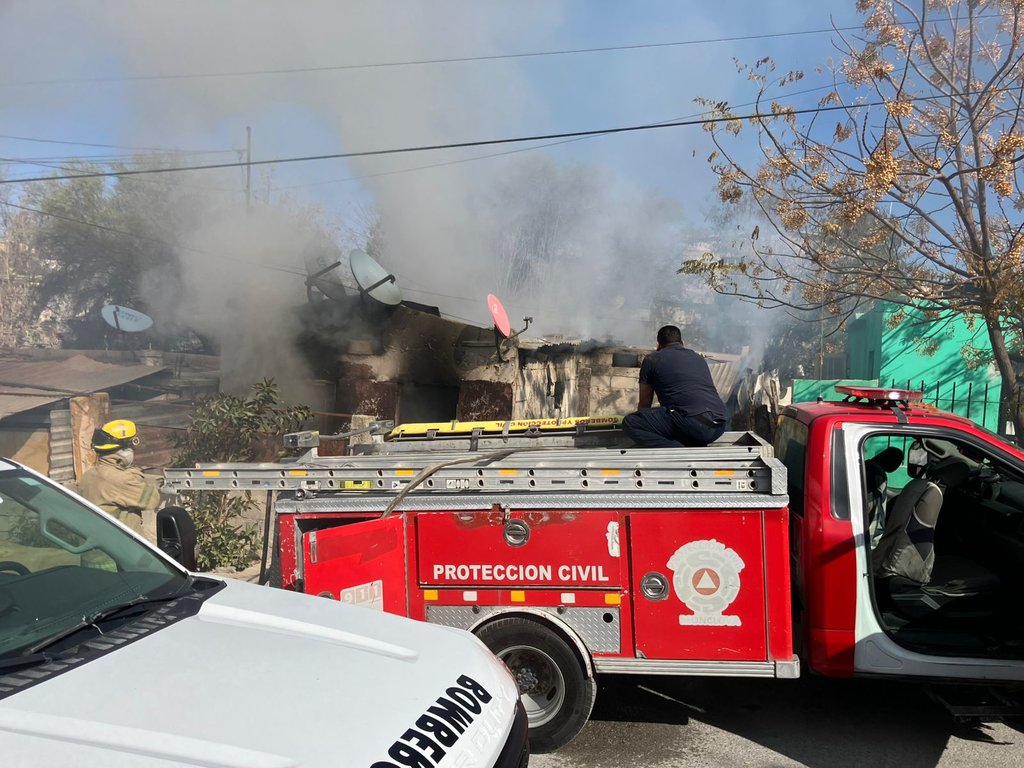 Siniestro : Sospechan que adictos la incendiaron.