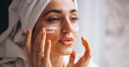 ¿Crema humectante o hidratante? Descubre cuál necesita tu piel