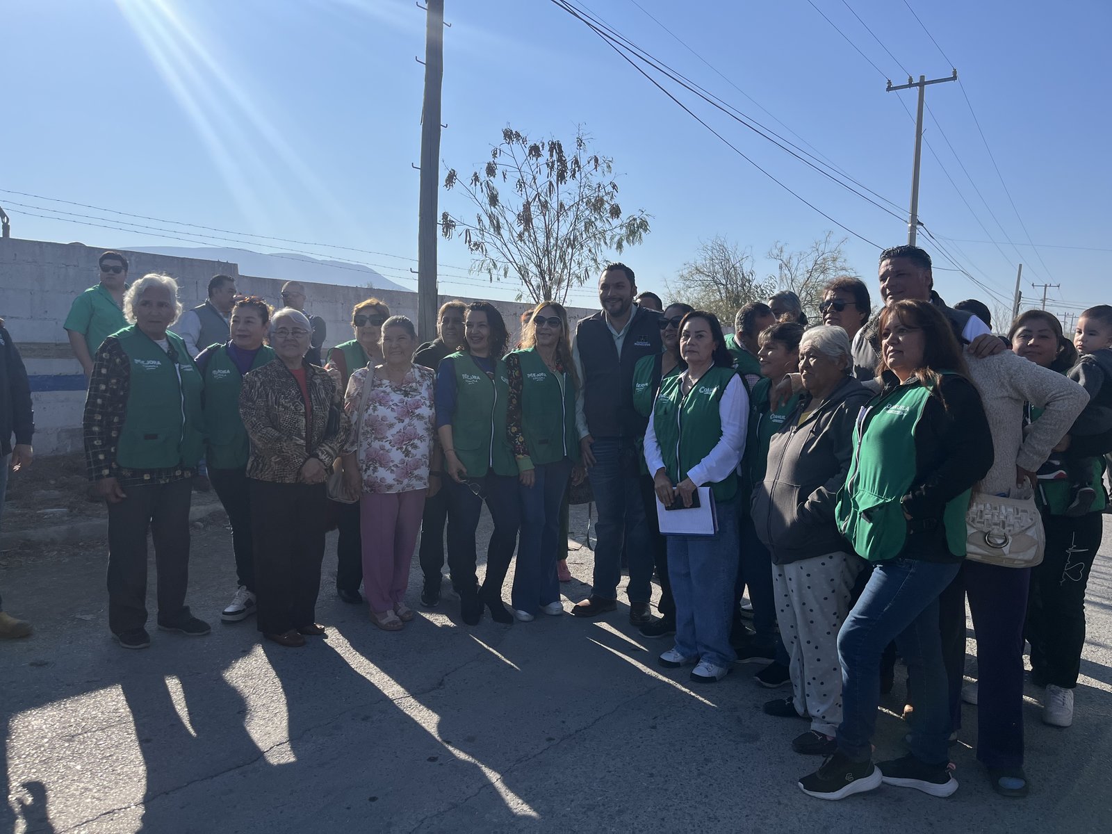 Municipio : Limpieza, alumbrado y bacheo son parte de estas labores.