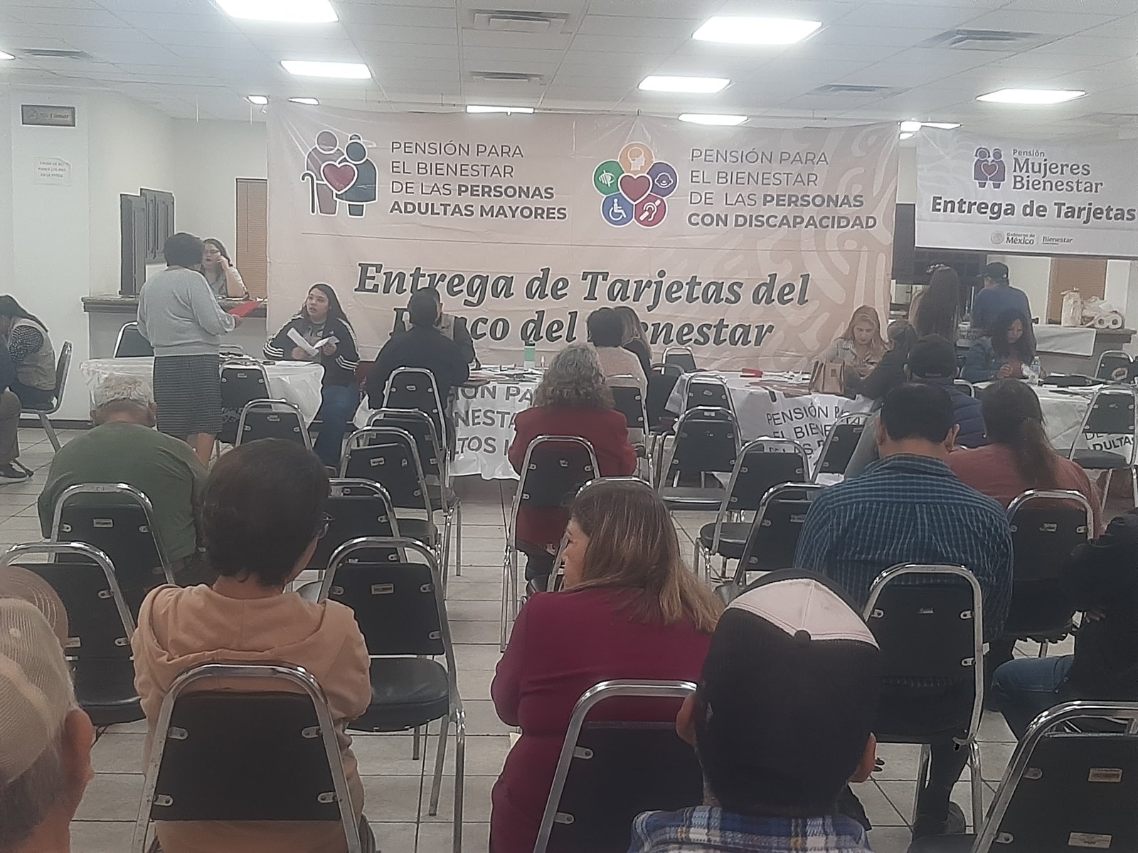 Bienestar para 3,800 adultos y mujeres