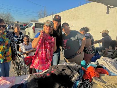 lleva a cabo brigada social en la colonia Mina Siete, brindando apoyo a los vecinos del sector