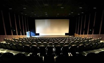 Profeco desmiente supuesta lista de alimentos que se pueden meter al cine; señaló que al comprar el boleto aceptas el contrato