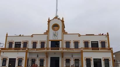 El reloj histórico de Sabinas es restaurado para reforzar la identidad local