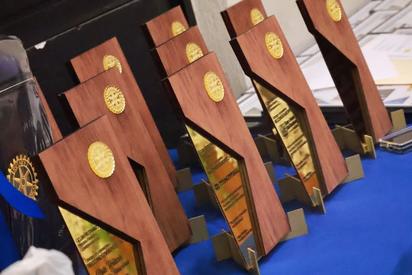 El club rotario centenario Nueva Rosita conmemora su 20 aniversario