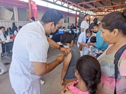 Niños de escuela serán vacunados contra tos ferina en Monclova 