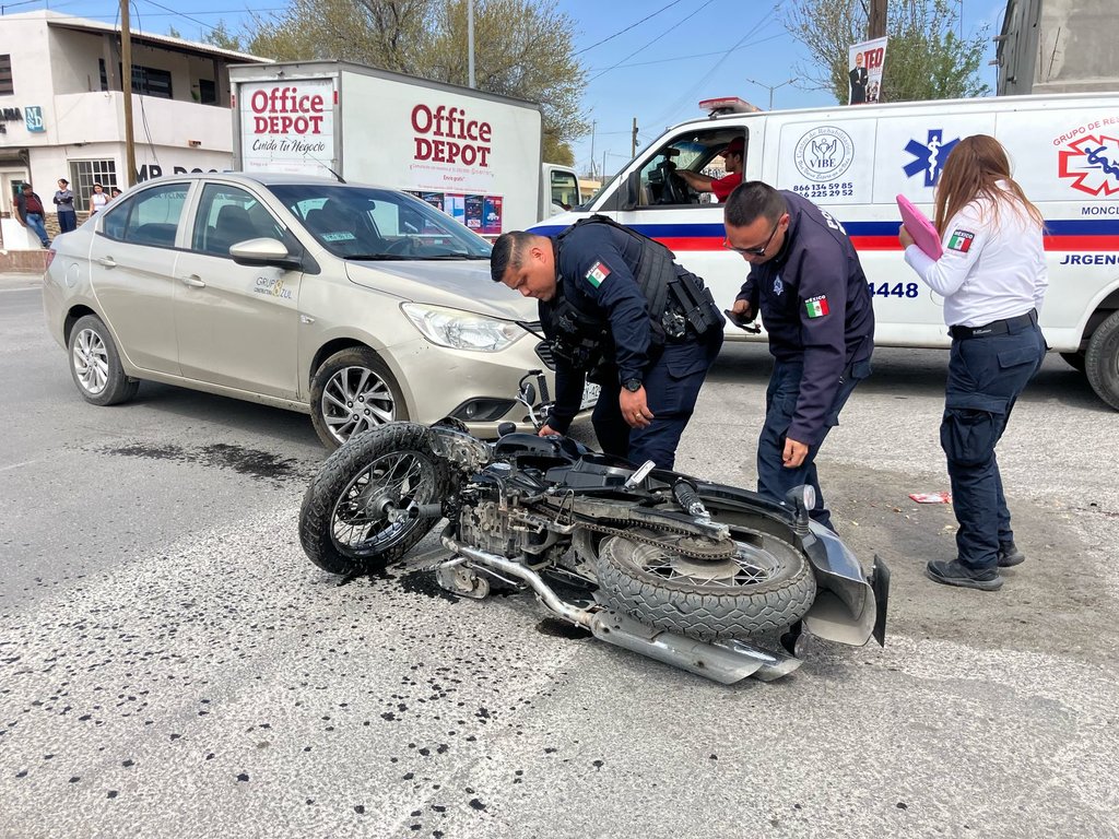 Accidente: Socorristas de GRUM se movilizaron en ayuda del afectado.
