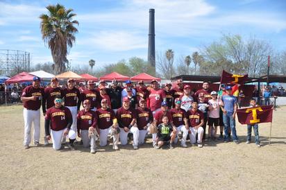 Texanos de Rosita se coronan campeones en un épico séptimo juego frente a los Bravos de San Juan