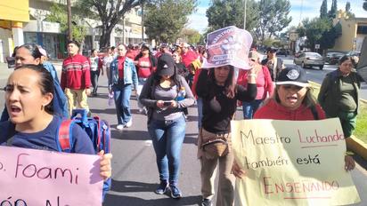 Maestros del SNTE protestan contra reformas a la Ley del ISSSTE 