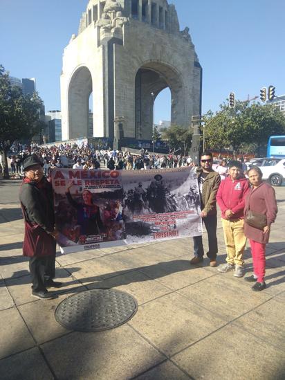 Morenistas de Monclova se suman al apoyo a Sheinbaum en el Zócalo