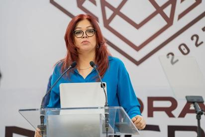 Denuncian a tres personas por fraude y usurpación de funciones