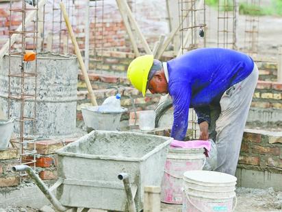 Coahuilenses edifican su sueño a pesar de los precios altos de vivienda