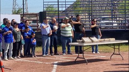 Inauguración de la Liga de Béisbol 'Chacho López Romanía' en Sabinas, Coahuila 