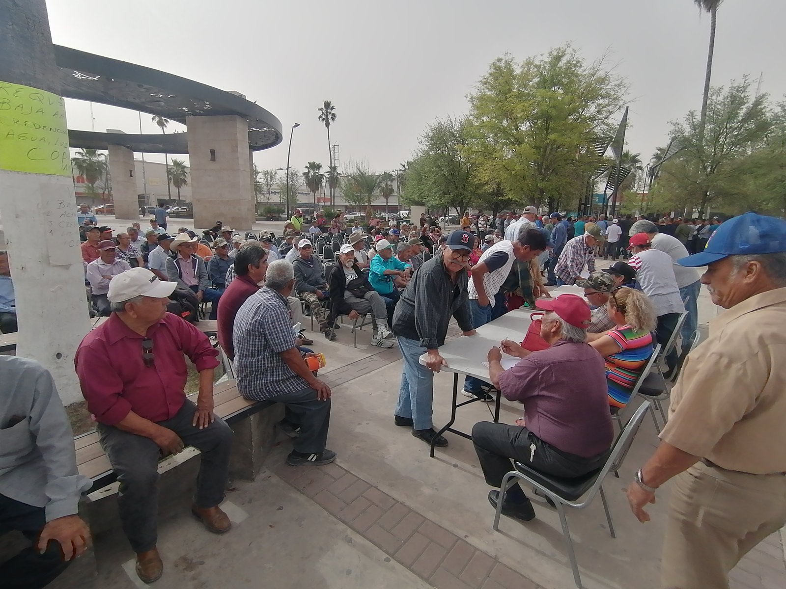 Ex pensionados de AHMSA