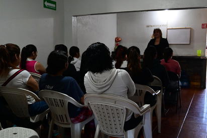 El considerable precio de la rehabilitación  en mujeres adictas 