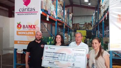 El Banco de Alimentos Cáritas recibe una importante donación gracias a la campaña de redondeo de una empresa local
