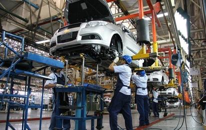 Industria automotriz de México supera a Alemania y Corea del Sur