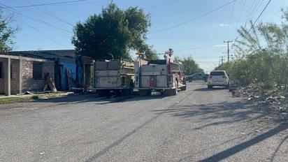Corto circuito causa incendio en Sabinas: sin lesionados, pero con grandes pérdidas