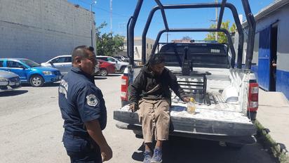 Detienen a 'Pepito' por ingerir bebidas embriagantes en la vía pública
