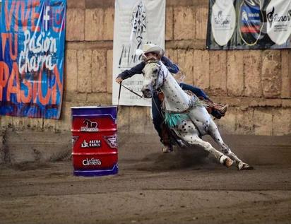 De Múzquiz al podio en rodeo universitario de Texas