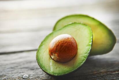 La forma correcta de refrigerar aguacate según expertos