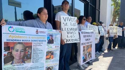 Secuestran a expolicía y su familia en Navolato; exigen su liberación