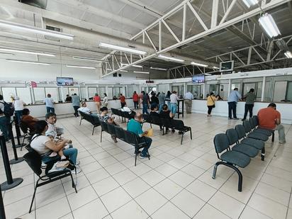 Administración Fiscal de Coahuila aumenta recaudación vehicular pese a recesión económica