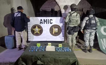 Aseguran vehículos blindados y droga en cateos en Sonora
