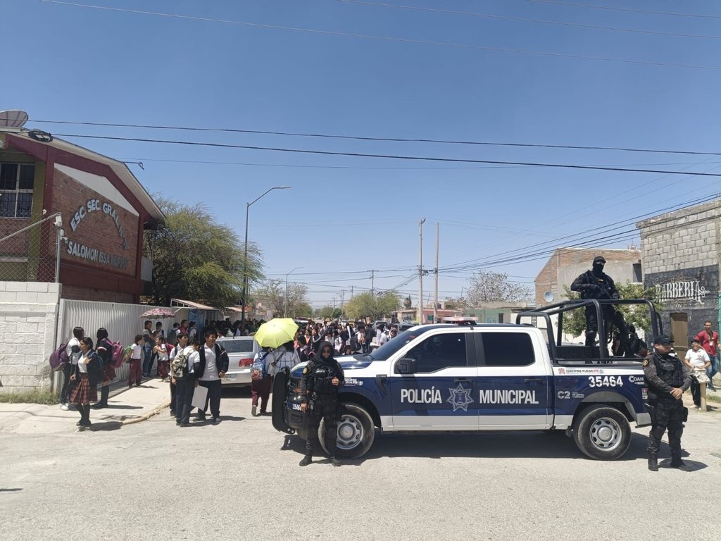 seguridad: Como fue el caso de la Escuela Secundaria General #11, “Salomón Issa Murra”, en la colonia Rincón La Merced.