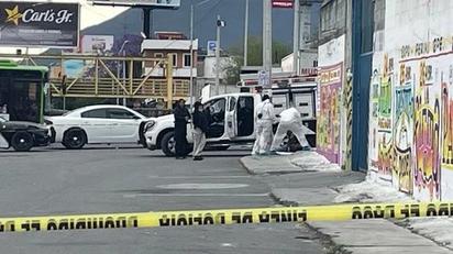 Mujer asesinada a balazos en colonia Independencia de Monterrey