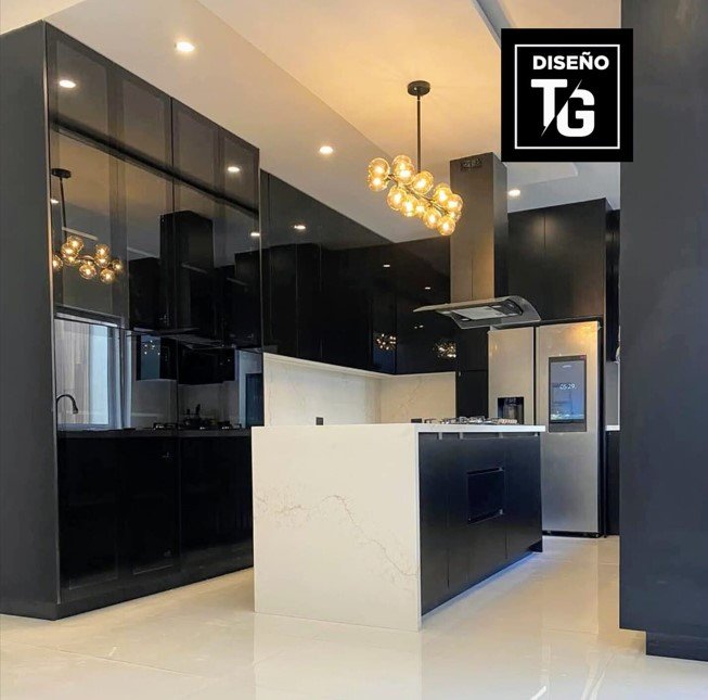 67f3fea6d5b13.jpg
