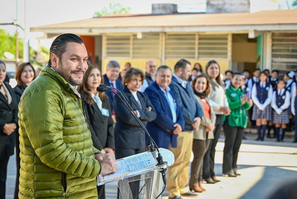 Los primeros 100 días de  gobierno de Carlos Villarreal