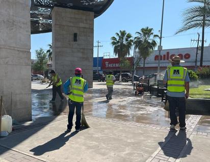 Municipio responde con limpieza inmediata tras festejo del Día del Taco