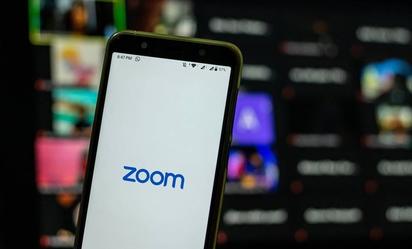 Usuarios de Zoom enfrentan problemas técnicos tras caída de Spotify