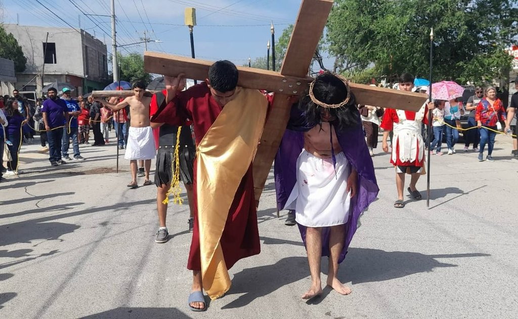 VIA CRUCIS