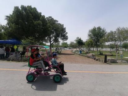 Ecoparque Monclova Recibe 3 Mil Visitantes en Domingo de Pascua