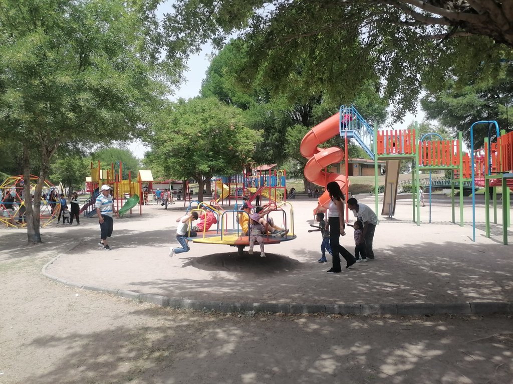 Familias en Monclova en vacaciones