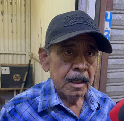 Comerciante de Monclova lamenta pérdida de compañeros en accidente